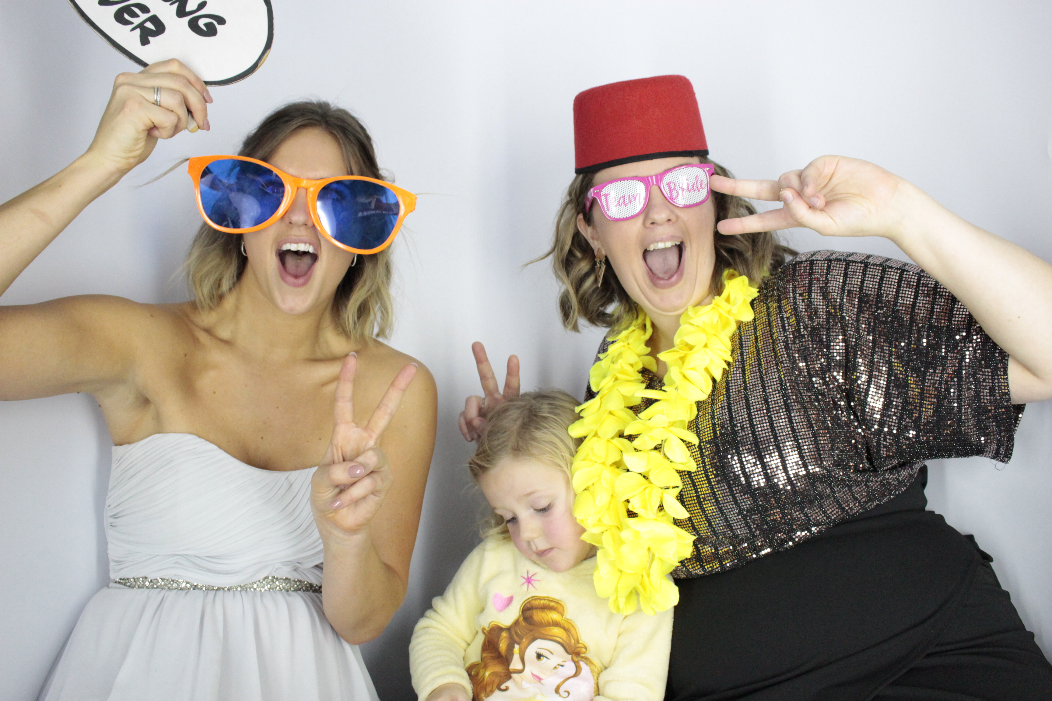 Darren and Claire’s Wedding  | View more photos from the event at gallery.myphotoboothexperience.co.uk/u/MyPhotoBoothExperienceLtd/Darren-and-Claire’s-Wedding